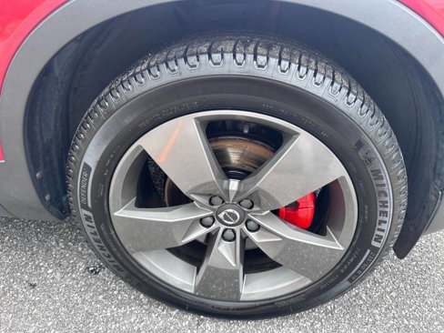 Used 2019 Volvo XC40 T4 Momentum image 24