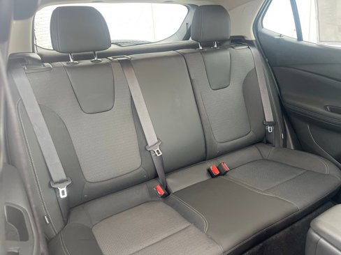 Used 2024 Buick Encore GX Preferred image 36
