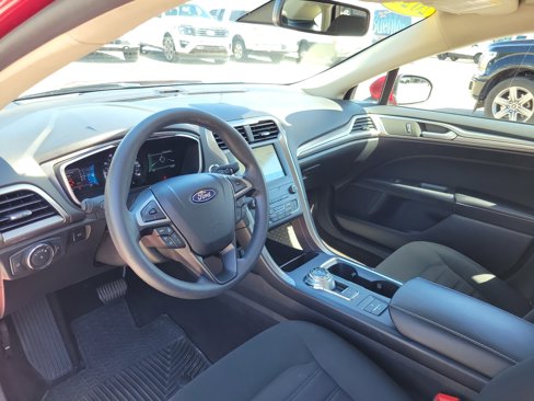 Certified 2020 Ford Fusion SE image 8
