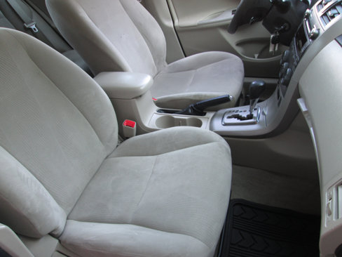 Used 2011 Toyota Corolla LE image 13