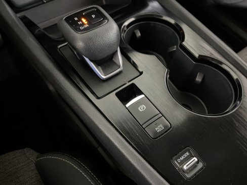 Used 2023 Nissan Rogue SV image 14
