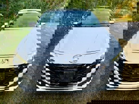 Used 2022 Hyundai Elantra Limited image 5