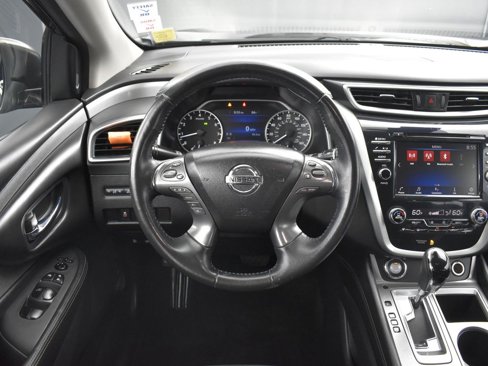 Used 2020 Nissan Murano SV image 12