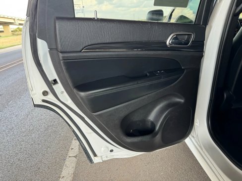 Used 2020 Jeep Grand Cherokee Limited X image 19