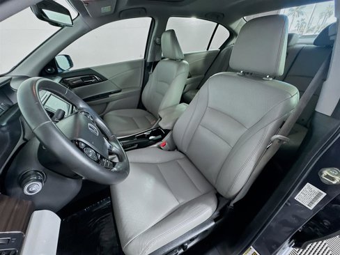 Used 2016 Honda Accord EX-L image 12