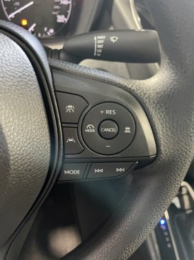 Used 2024 Toyota Corolla LE image 30