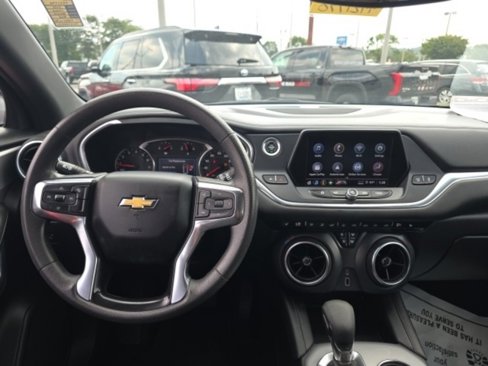 Used 2022 Chevrolet Blazer LT image 12