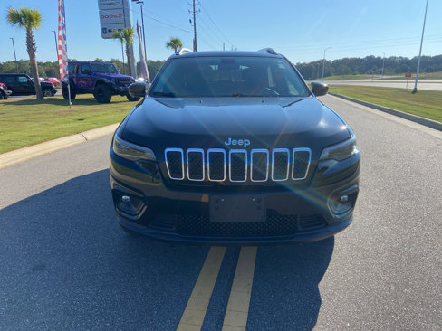 Used 2020 Jeep Cherokee Latitude Plus image 2