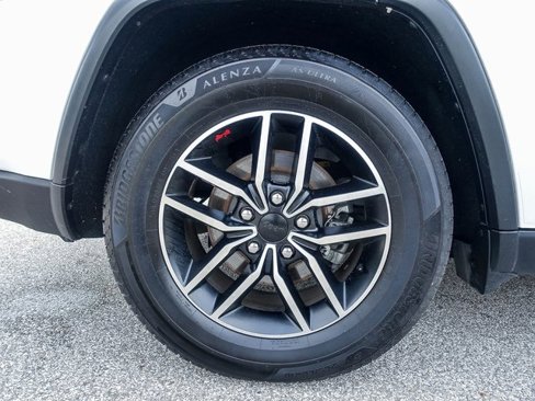 Used 2020 Jeep Grand Cherokee Trailhawk w/ Trailhawk Luxury Group image 11