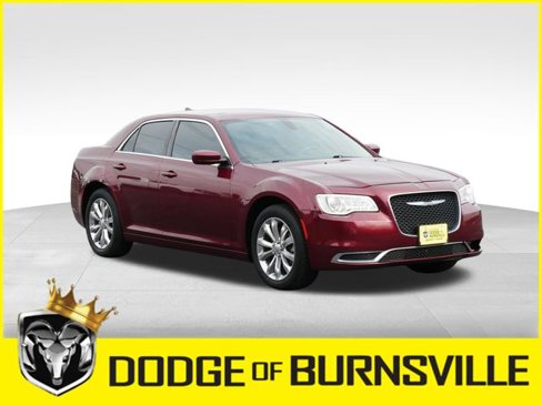 Used 2016 Chrysler 300 Limited image 1