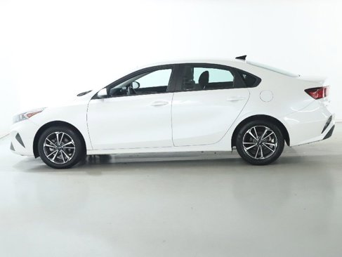 Used 2023 Kia Forte LXS image 37