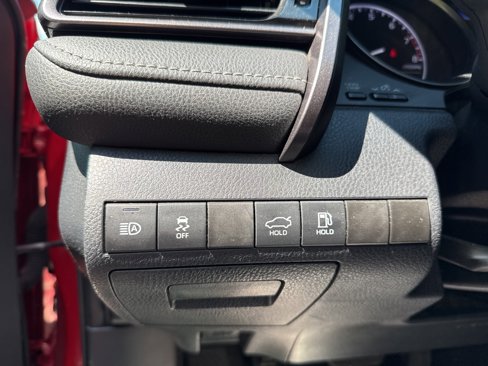 Used 2021 Toyota Camry SE image 15