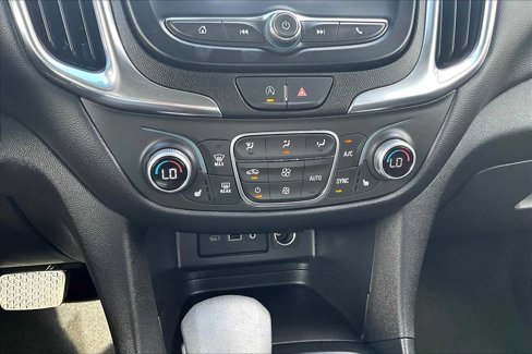 Used 2024 Chevrolet Equinox LT image 33