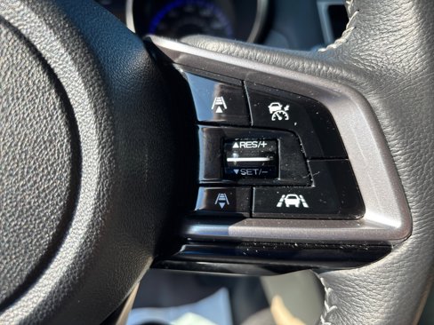 Used 2018 Subaru Outback 3.6R Limited image 19