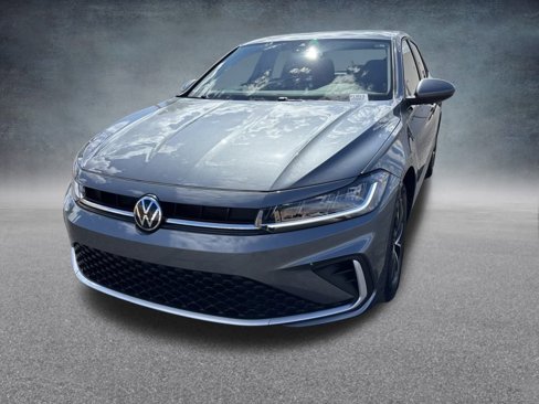 Used 2025 Volkswagen Jetta S image 3