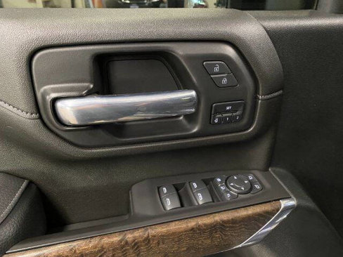 Used 2021 GMC Sierra 3500 Denali w/ Denali Ultimate Package image 11