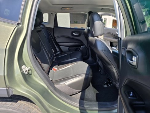 Used 2021 Jeep Compass Limited w/ Sun and Sound Group image 24