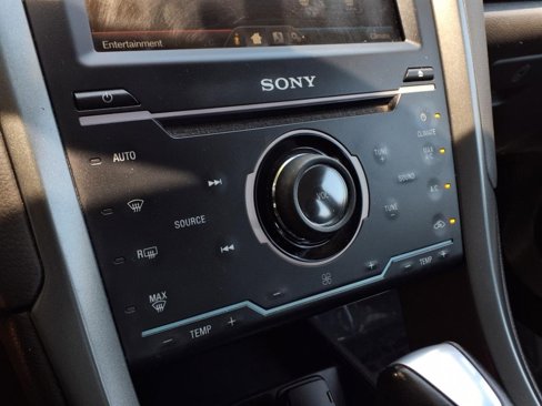 Used 2014 Ford Fusion Energi Titanium image 9