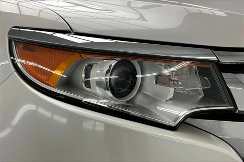 Used 2013 Ford Edge SEL image 29