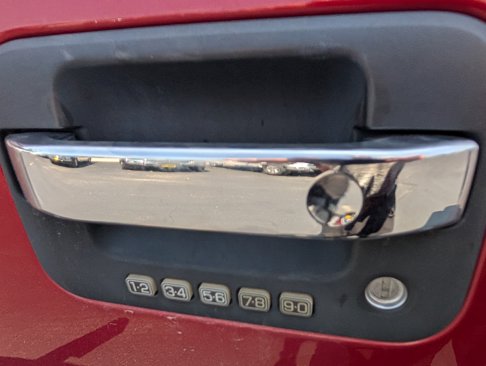 Used 2013 Ford F150 XLT w/ XLT Chrome Pkg image 12
