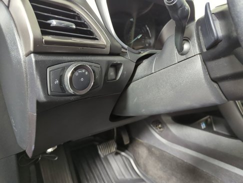 Used 2019 Ford Fusion SEL image 26