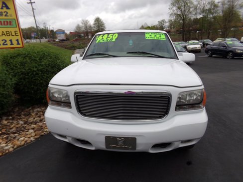 Used 1999 Cadillac Escalade 4WD image 2