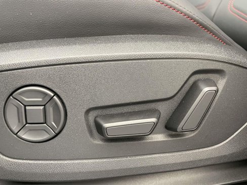 New 2025 Audi Q3 2.0T Premium Plus image 17