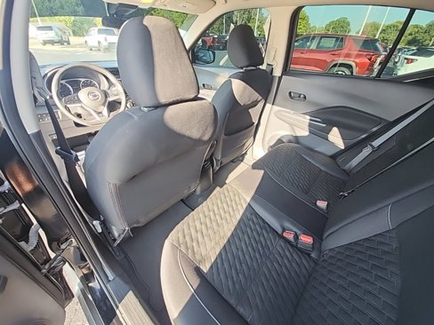 Used 2021 Nissan Kicks S image 15