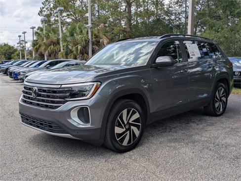 Used 2024 Volkswagen Atlas SE image 8