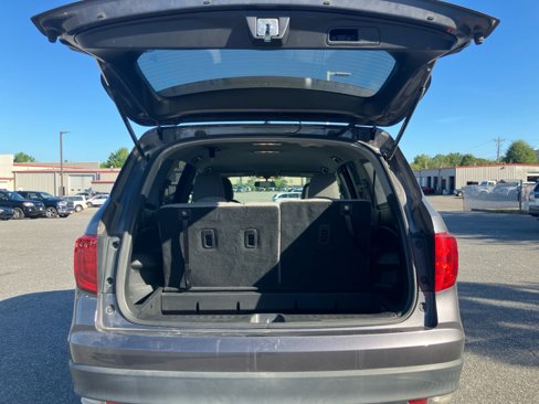 Used 2017 Honda Pilot EX image 11