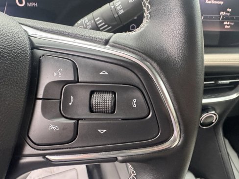Used 2024 Buick Encore GX Preferred w/ Comfort Package image 3