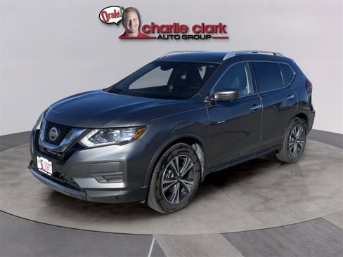 Used 2019 Nissan Rogue SV w/ Premium Package image 2