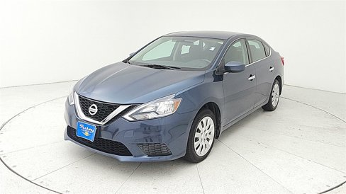 Used 2017 Nissan Sentra SV image 1