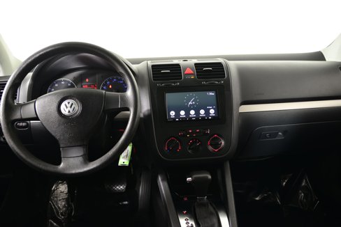 Used 2009 Volkswagen Rabbit S image 3