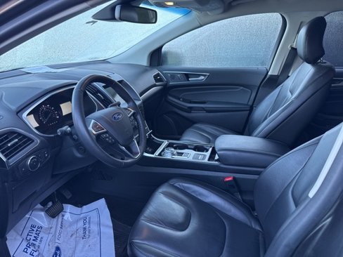Used 2019 Ford Edge Titanium w/ Cold Weather Package image 2