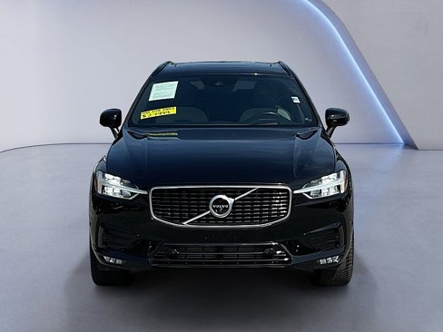 Used 2020 Volvo XC60 T5 R-Design image 7