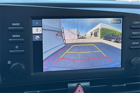 Used 2025 Hyundai Elantra Sport image 19