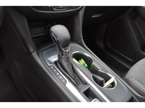Used 2023 Chevrolet Equinox LT image 25