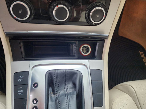 Used 2010 Volkswagen Passat Komfort image 21
