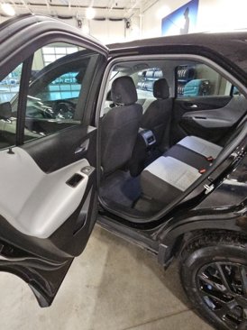Used 2023 Chevrolet Equinox LT image 27