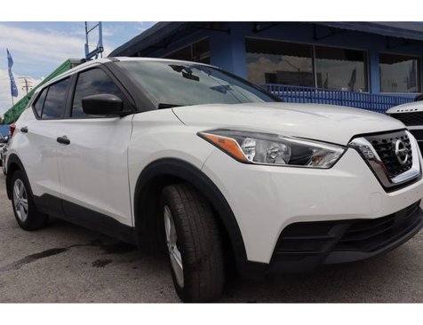 Used 2020 Nissan Kicks S image 10