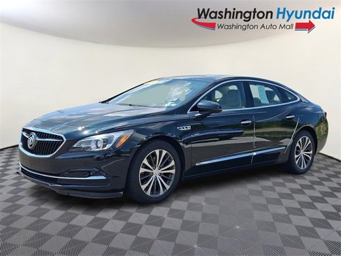 Used 2017 Buick LaCrosse Essence w/ Sun and Shade Package image 3
