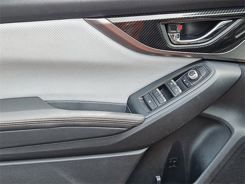 Used 2019 Subaru Crosstrek 2.0i Limited w/ Moonroof Package w/Navigation image 12