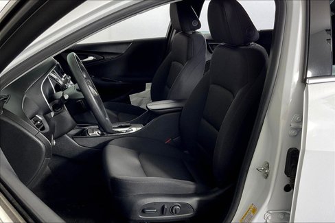 Used 2024 Chevrolet Malibu LT image 35
