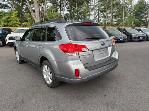 Used 2010 Subaru Outback 2.5i Limited image 8