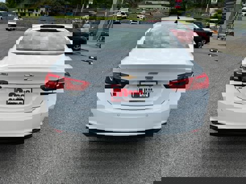 Used 2024 Chevrolet Malibu LS image 8