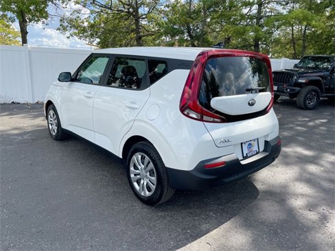 Used 2021 Kia Soul LX image 27