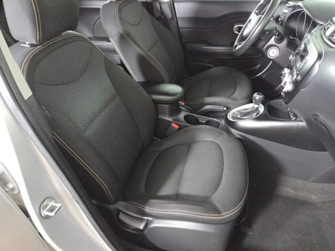 Used 2015 Kia Soul + image 30