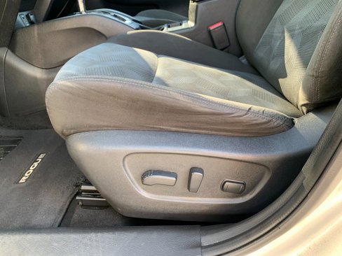 Used 2016 Nissan Rogue SV image 20