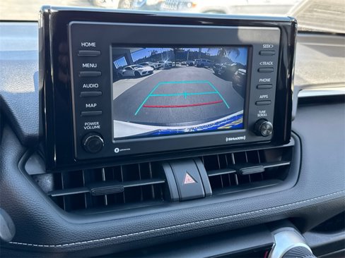 Used 2021 Toyota RAV4 LE image 28
